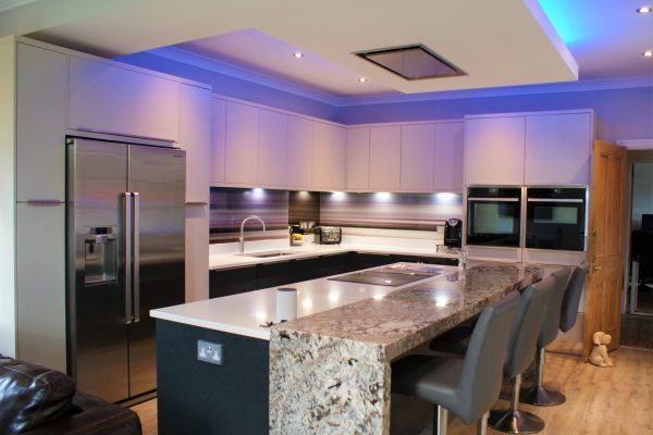 Modern Kitchen Windlesham