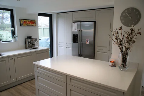 Handleless Shaker Kitchen