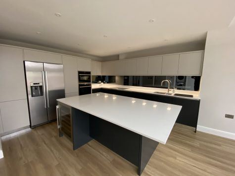 HANDLELESS KITCHEN